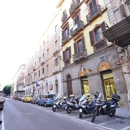 Izzhome City Center Cozy Cagliari Eksteriør billede