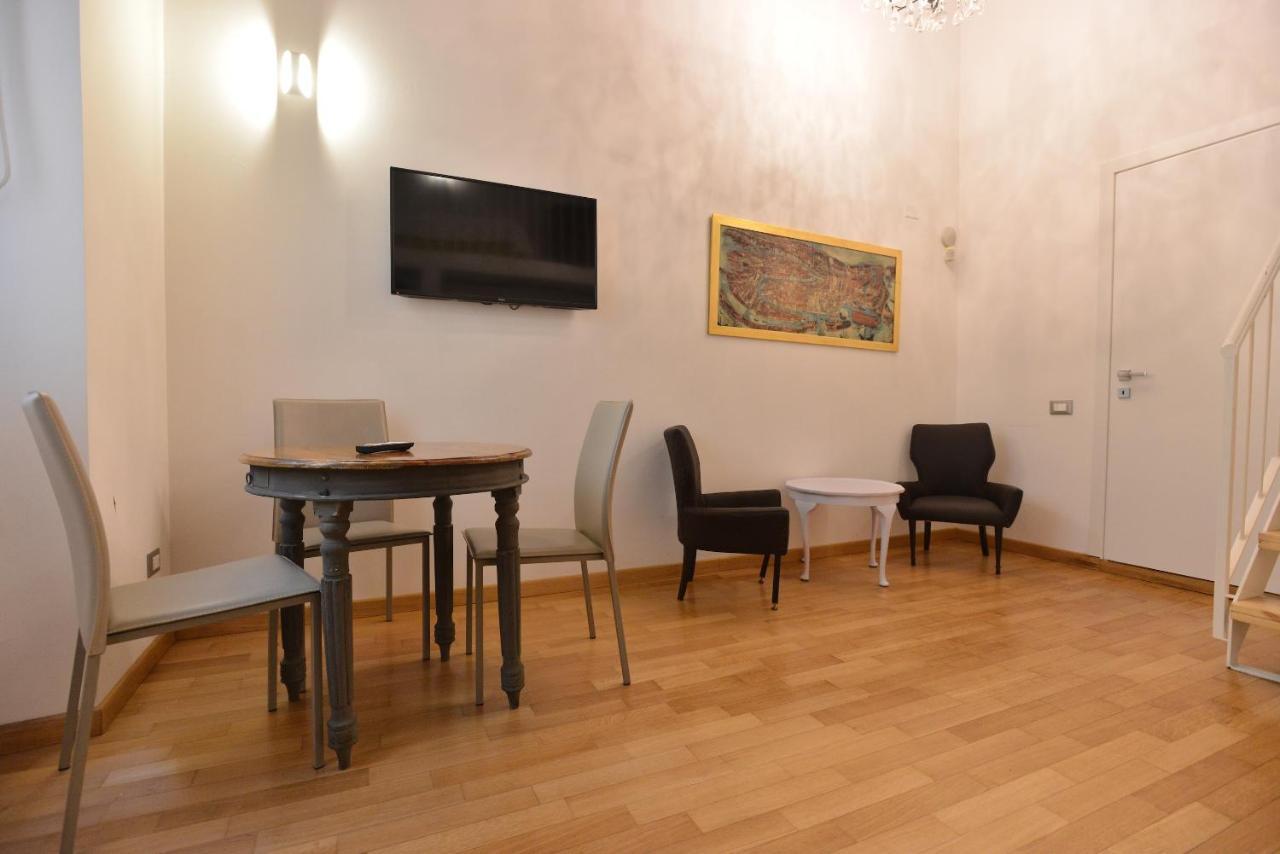 Izzhome City Center Cozy Cagliari Eksteriør billede