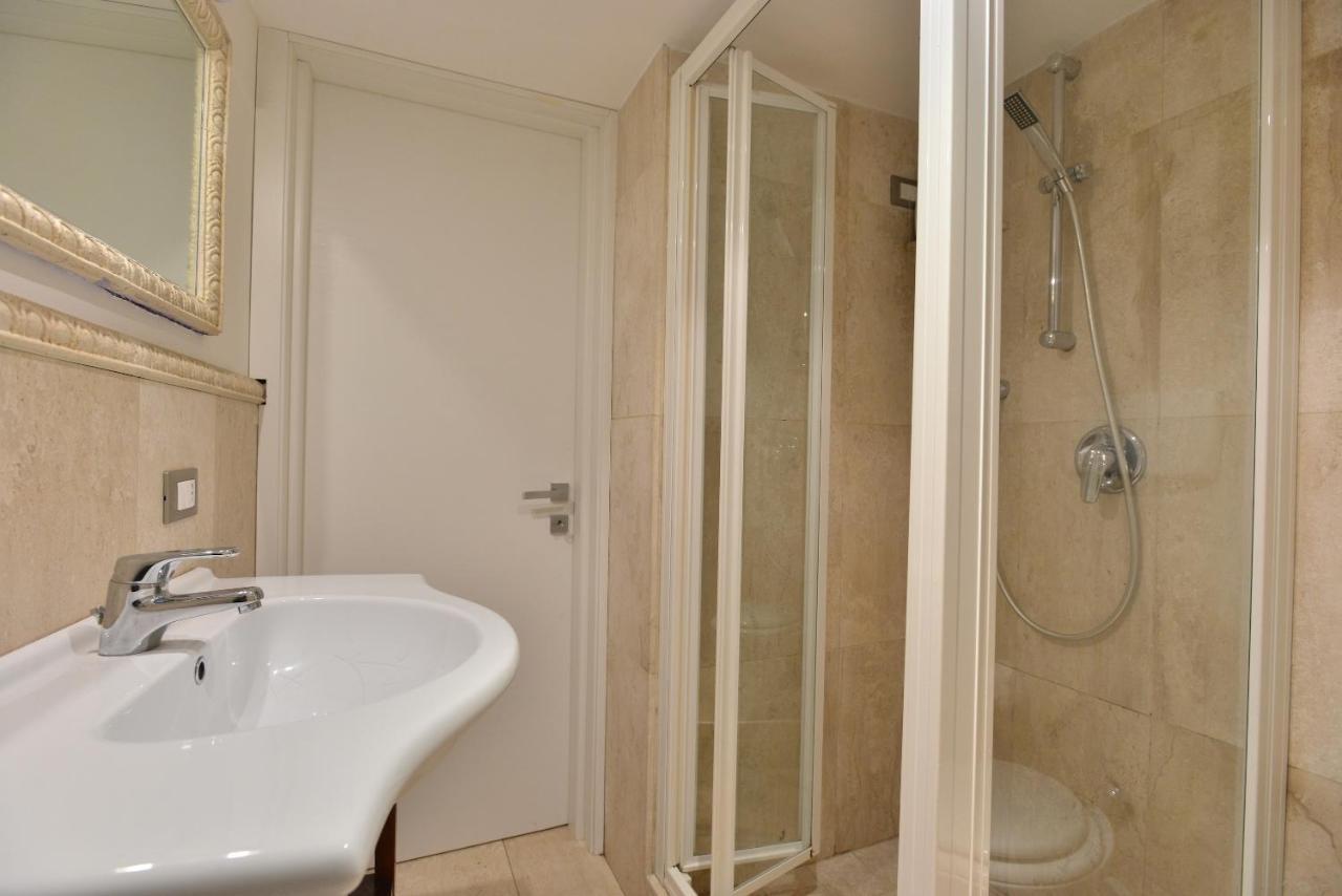 Izzhome City Center Cozy Cagliari Eksteriør billede
